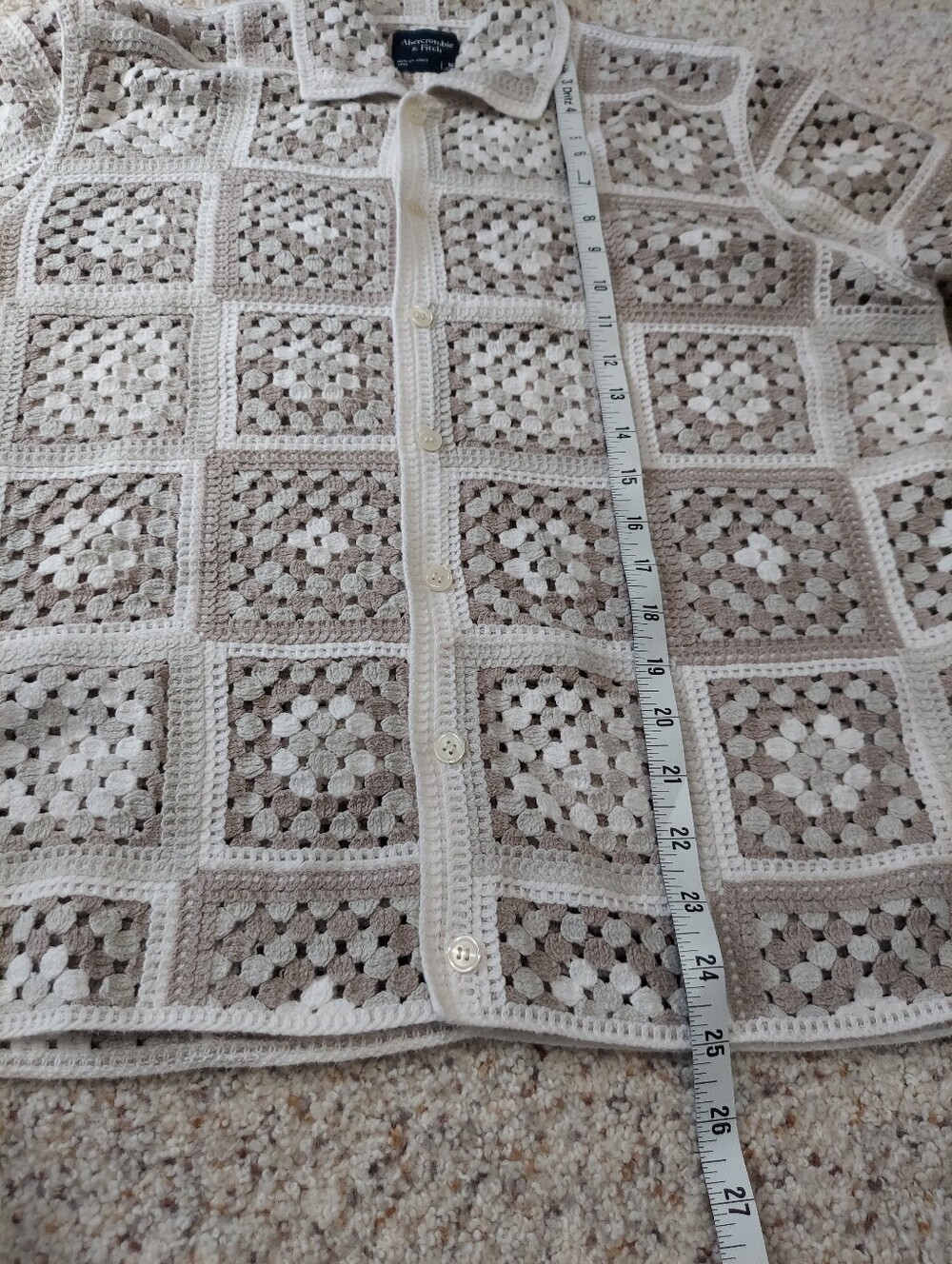 Abercrombie & Fitch Crochet Granny Square Knit Beige Camp Collar Shirt Men M - Picture 7 of 7